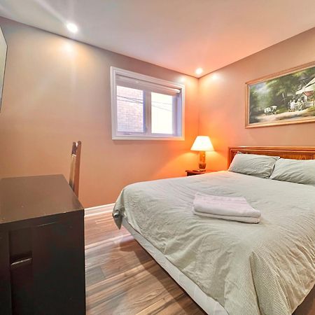Upgraded Rooms With Bath 7-Min To Subway Near Downsview Rogers Stadium Торонто Экстерьер фото